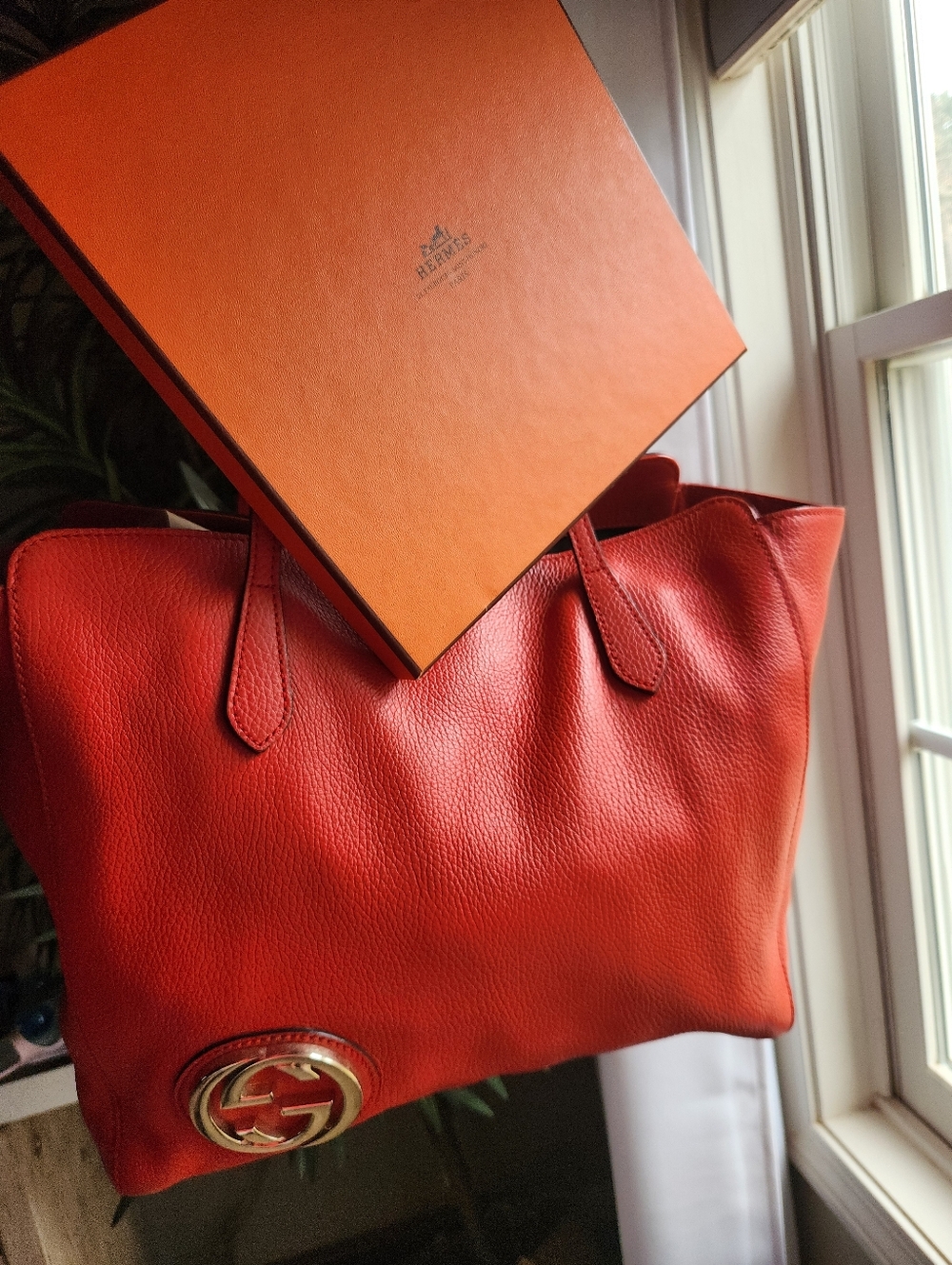 Gucci Red/Orange Leather Tote Bag - Picture 10 of 14